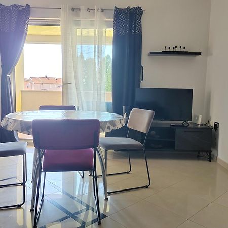 Lux Villa غييكا المظهر الخارجي الصورة