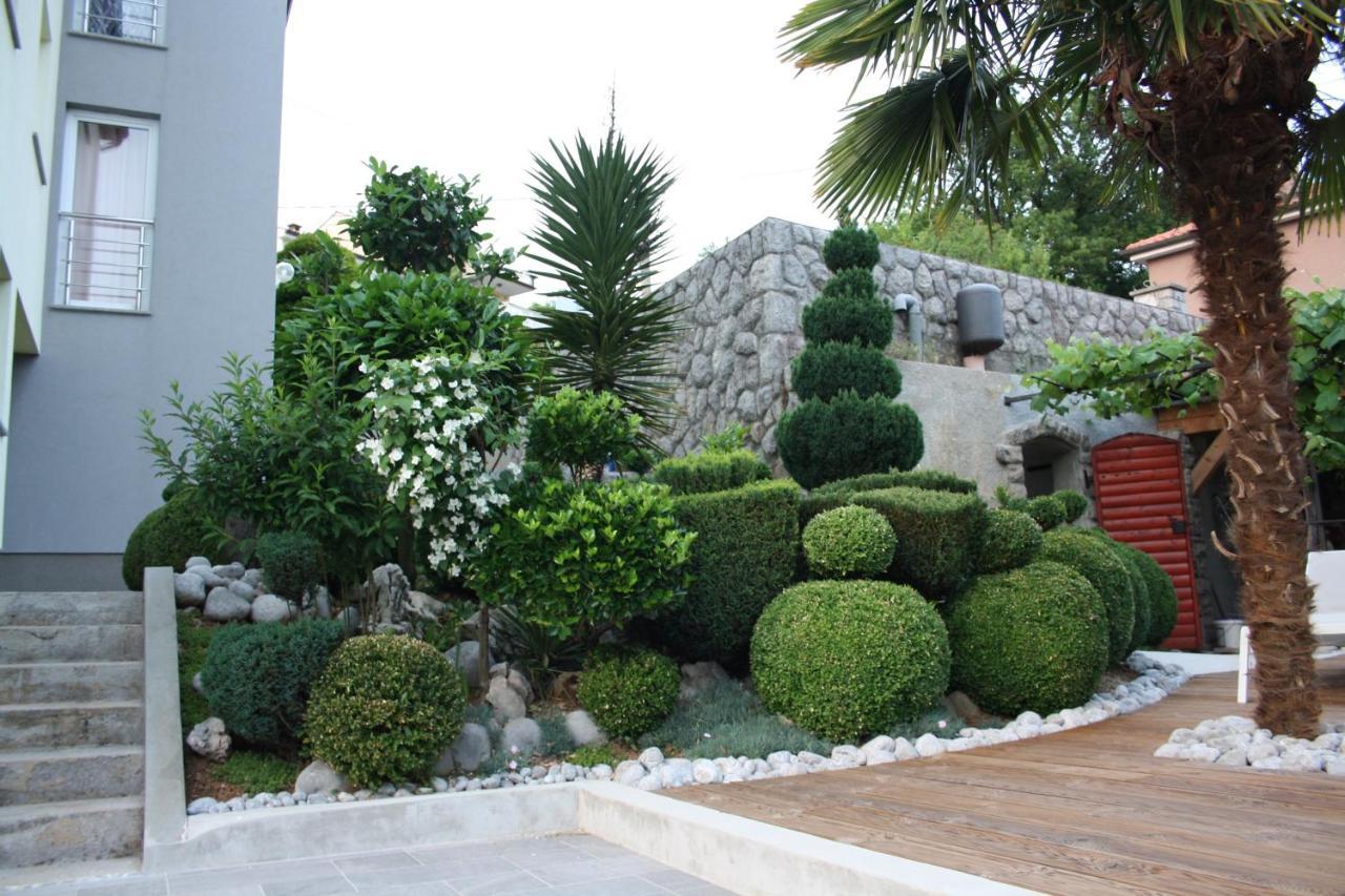 Lux Villa غييكا المظهر الخارجي الصورة