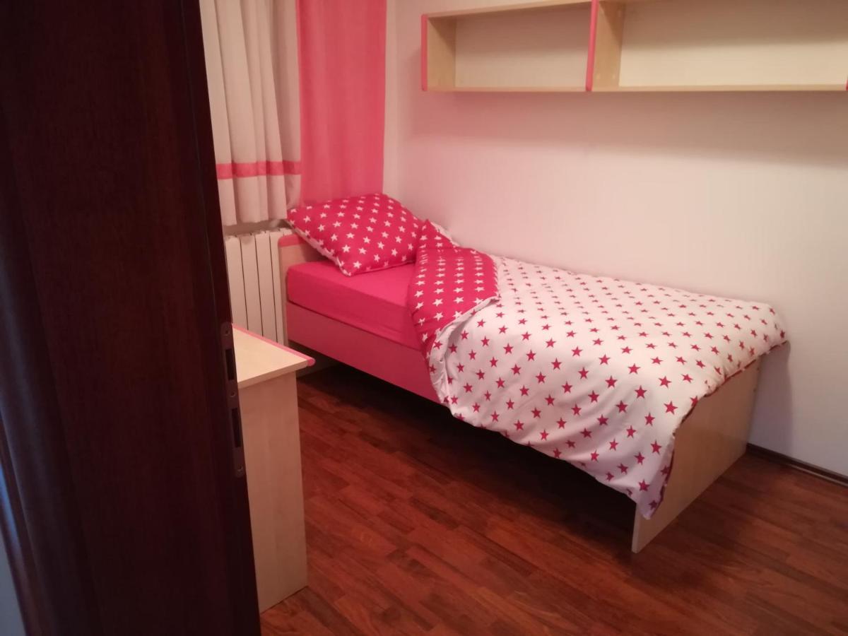 Lux Villa غييكا المظهر الخارجي الصورة